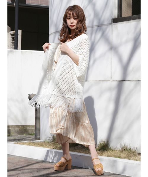 dazzlin（ダズリン）の「フリンジディティールカーデ（カーディガン/ボレロ・レディース・ベージュ/オフホワイト/カーキ・FREE）」の6枚目の写真