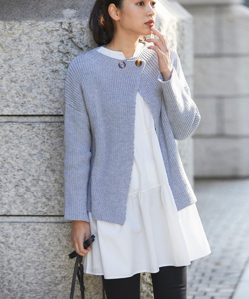 SMILE ORCHID(スマイルオーキッド)の「レイヤードで着れるのが魅力的2wayニットカーディガン(ニット/セーター・レディース・アイボリー/ベージュ/ブラウン/カーキ/ピンク/グレー・FREE)」の18枚目の写真