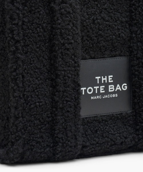 MARC JACOBS(マークジェイコブス)の「THE TEDDY MEDIUM TOTE BAG/ザ テディ ミディアム トートバッグ(トートバッグ・レディース・ベージュ/グレー/ブラック/ブルー系その他/ピンク系その他/グリーン/キャメル・ONE SIZE)」の13枚目の写真