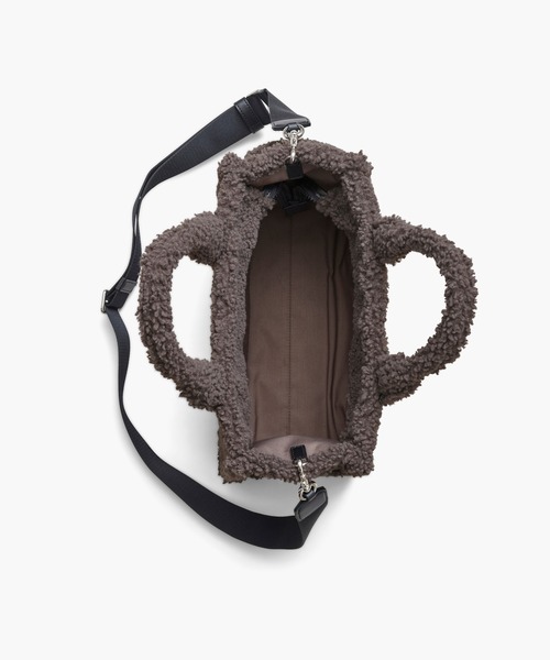MARC JACOBS(マークジェイコブス)の「THE TEDDY MEDIUM TOTE BAG/ザ テディ ミディアム トートバッグ(トートバッグ・レディース・ベージュ/グレー/ブラック/ブルー系その他/ピンク系その他/グリーン/キャメル・ONE SIZE)」の18枚目の写真
