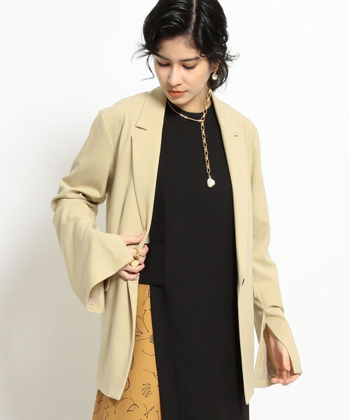 レイ専用スリットスリーブジャケット スリットスリーブジャケット(S BEIGE): アウター │ ETRE TOKYO