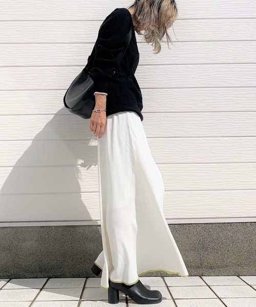 Q（キュー）の「マーメイドニットスカート（スカート・レディース・ホワイト/ライトグレー/ベージュ・MEDIUM）」の5枚目の写真