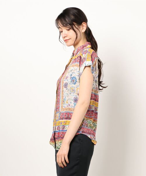 Desigual（デシグアル）の「シャツ半袖 YAEL（シャツ/ブラウス・レディース・レッド・M/L/SS/S/2L/3L）」の2枚目の写真
