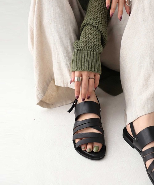 antiqua（アンティカ）の「ベルトサンダル（サンダル・レディース・ブラック/ブラウン・L/LL/M/S）」の3枚目の写真