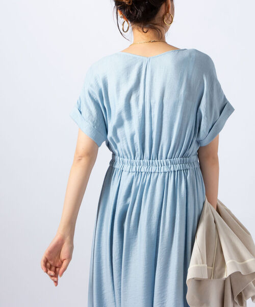 NOLLEY’S（ノーリーズ）の「リネン混ドビーワンピース（ワンピース・レディース・ライトブルー/ネイビー/グリーン・38/36）」の18枚目の写真