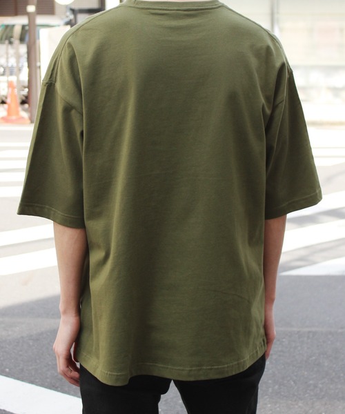 United Athle（ユナイテッドアスレ）の「【UNITED ATHLE】ユナイテッドアスレ 5.6オンス ビッグシルエットTシャツ 5508（Tシャツ/カットソー・メンズ・ブラック/ベージュ/グリーン/ホワイト/グレー/ネイビー/ライトパープル/ライトブルー・L/M/XL）」の21枚目の写真