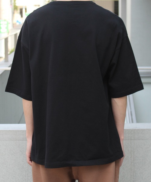 United Athle（ユナイテッドアスレ）の「【UNITED ATHLE】ユナイテッドアスレ 5.6オンス ビッグシルエットTシャツ 5508（Tシャツ/カットソー・メンズ・ブラック/ベージュ/グリーン/ホワイト/グレー/ネイビー/ライトパープル/ライトブルー・L/M/XL）」の14枚目の写真