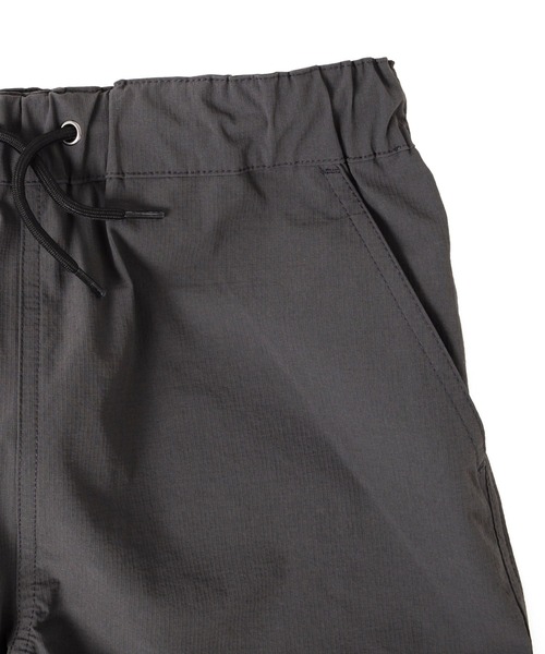 GLAZOS（グラソス）の「[ストレート]ナイロンリップストップ・カーゴパンツ（カーゴパンツ・キッズ・チャコールグレー/カーキ・160cm/150cm/130cm/170cm/140cm）」の17枚目の写真