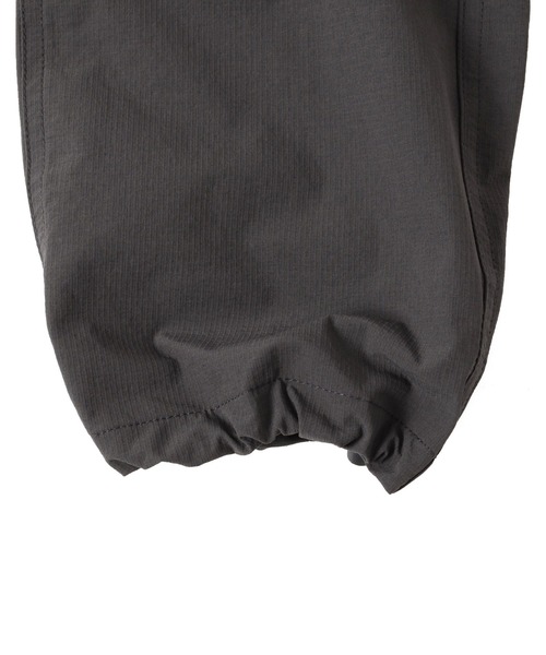 GLAZOS（グラソス）の「[ストレート]ナイロンリップストップ・カーゴパンツ（カーゴパンツ・キッズ・チャコールグレー/カーキ・160cm/150cm/130cm/170cm/140cm）」の8枚目の写真