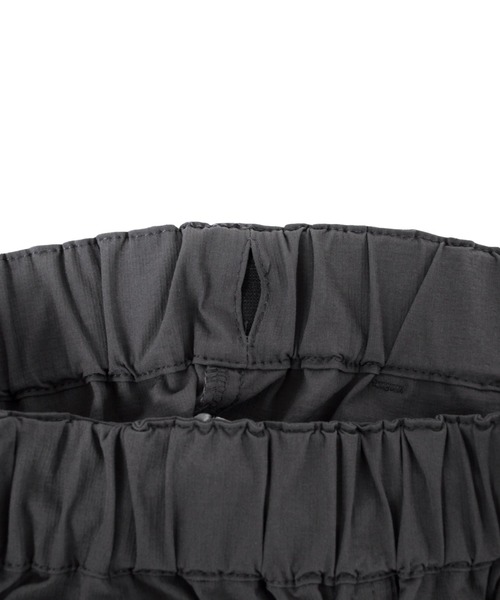 GLAZOS（グラソス）の「[ストレート]ナイロンリップストップ・カーゴパンツ（カーゴパンツ・キッズ・チャコールグレー/カーキ・160cm/150cm/130cm/170cm/140cm）」の14枚目の写真