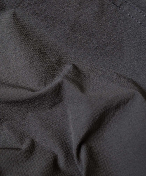 GLAZOS（グラソス）の「[ストレート]ナイロンリップストップ・カーゴパンツ（カーゴパンツ・キッズ・チャコールグレー/カーキ・160cm/150cm/130cm/170cm/140cm）」の4枚目の写真