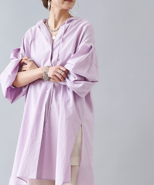 DouDou(ドゥドゥ)の「スキッパーチュニックシャツ(シャツ/ブラウス・レディース・オフホワイト/カーキ/ピンク・FREE)」の2枚目の写真