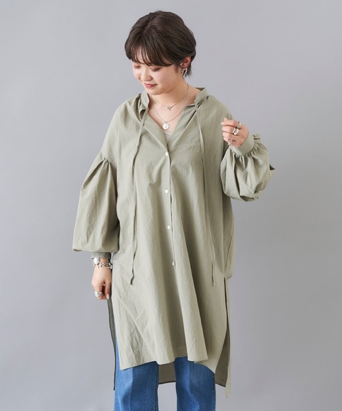 DouDou(ドゥドゥ)の「スキッパーチュニックシャツ(シャツ/ブラウス・レディース・オフホワイト/カーキ/ピンク・FREE)」の15枚目の写真