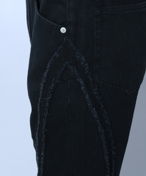 HARE（ハレ）の「フリンジラインデニムパンツ(HARE)（デニムパンツ・メンズ・ブラック/インディゴブルー・SMALL/MEDIUM）」の5枚目の写真