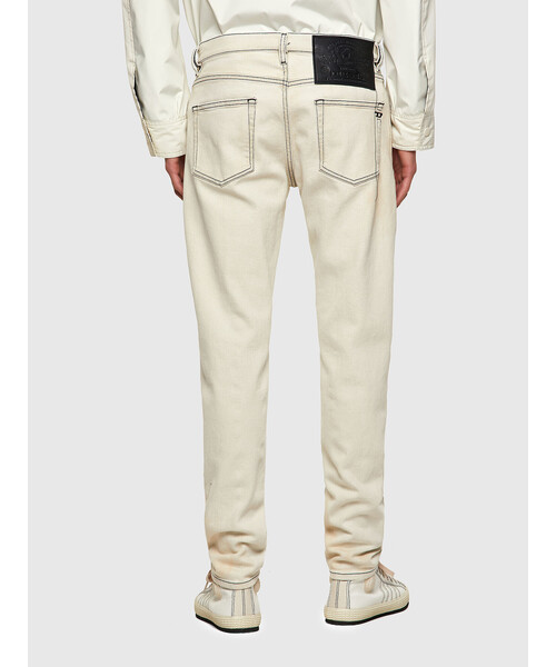 DIESEL(ディーゼル)の「DIESEL FW21 メンズ スリム カラーデニム(デニムパンツ・メンズ・ホワイト・30inch/31inch/32inch/34inch/33inch/36inch/40inch/29inch)」の2枚目の写真