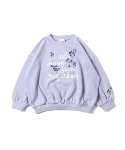 KP（ケーピー）の「ロゴプリントと小花刺しゅうのミニ裏毛トレーナー(100-130cm)（スウェット・キッズ・ブルー/杢グレー・110cm/100cm/120cm/130cm）」の2枚目の写真