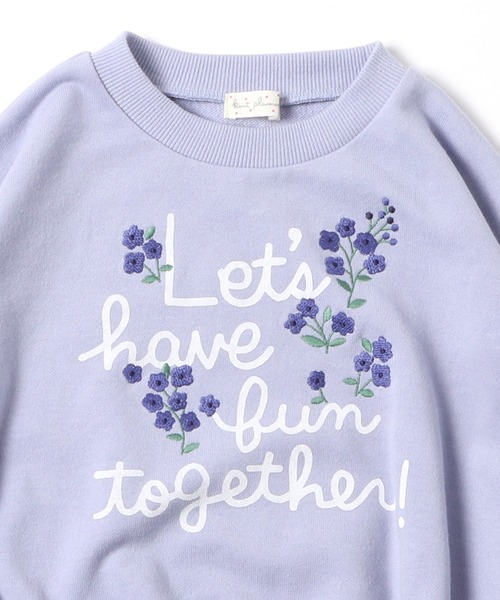 KP（ケーピー）の「ロゴプリントと小花刺しゅうのミニ裏毛トレーナー(100-130cm)（スウェット・キッズ・ブルー/杢グレー・110cm/100cm/120cm/130cm）」の5枚目の写真