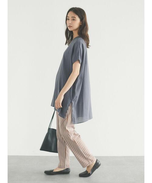 CRAFT STANDARD BOUTIQUE（クラフトスタンダードブティック）の「シアーTブラウスチュニック　＊（Tシャツ/カットソー・レディース・チャコールグレー/ベージュ/サックスブルー/アイボリー・FREE）」の8枚目の写真