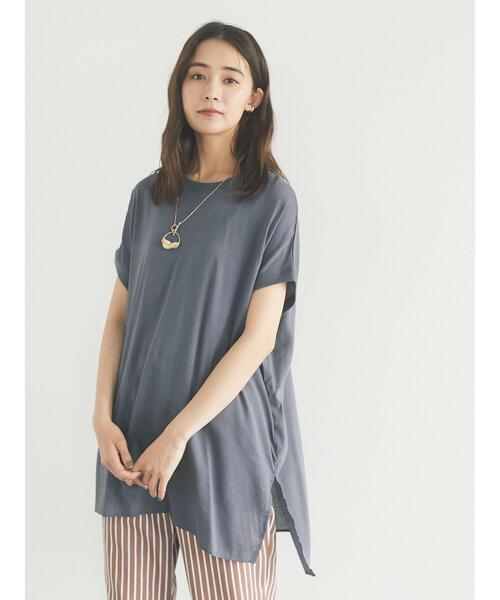 CRAFT STANDARD BOUTIQUE（クラフトスタンダードブティック）の「シアーTブラウスチュニック　＊（Tシャツ/カットソー・レディース・チャコールグレー/ベージュ/サックスブルー/アイボリー・FREE）」の19枚目の写真