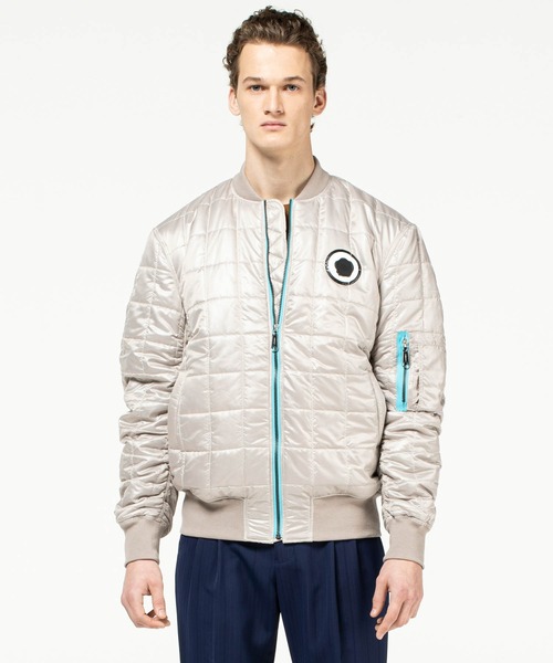 VIKTOR&ROLF（ヴィクター&ロルフ）の「VIKTOR&ROLF(ヴィクター＆ロルフ)バックプリントキルティングブルゾン/V&R