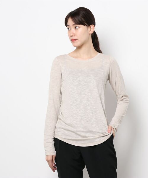 SISLEY（シスレー）の「コットンモダール長袖Tシャツ・カットソー（Tシャツ/カットソー・レディース・ダークグリーン/ダークブラウン/ライトベージュ/ブラック/ホワイト・SMALL/MEDIUM/X-SMALL）」の4枚目の写真