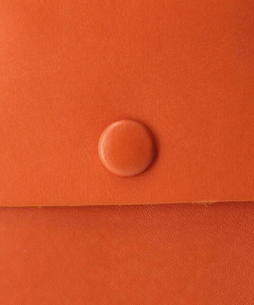 MARROW（マロウ）の「【別注】＜MARROW＞BENTPOUCH レザーショルダーバッグ（ショルダーバッグ・レディース・レッド・FREE）」の8枚目の写真