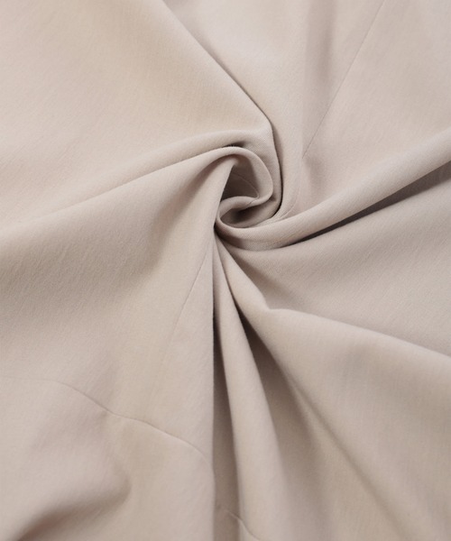 fifth（フィフス）の「Vネックマーメイドジャンスカ（ワンピース・レディース・グレイッシュベージュ/ブラック・MEDIUM）」の3枚目の写真