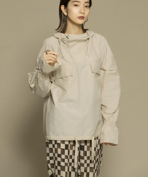 KBF（ケイビーエフ）の「アノラックシャツ（シャツ/ブラウス・レディース・ライトベージュ/キャメル/ネイビー・ONE）」の22枚目の写真