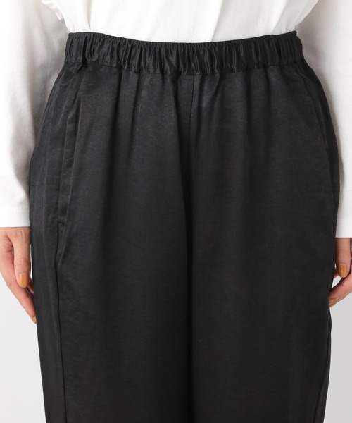 LEPSIM(レプシィム)の「サテンイージーパンツ 216719(その他パンツ・レディース・ブラック/ブラウン・LARGE/MEDIUM)」の9枚目の写真