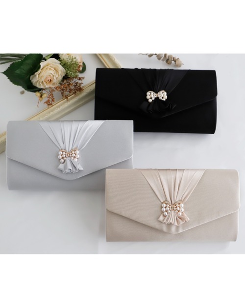 Cupid Heart(キューピッドハート)の「【Cupid Heart】結婚式バッグ/リボンモチーフタック入りクラッチバッグ(クラッチバッグ・レディース・ベージュ/シルバー/ブラック・MEDIUM)」の5枚目の写真