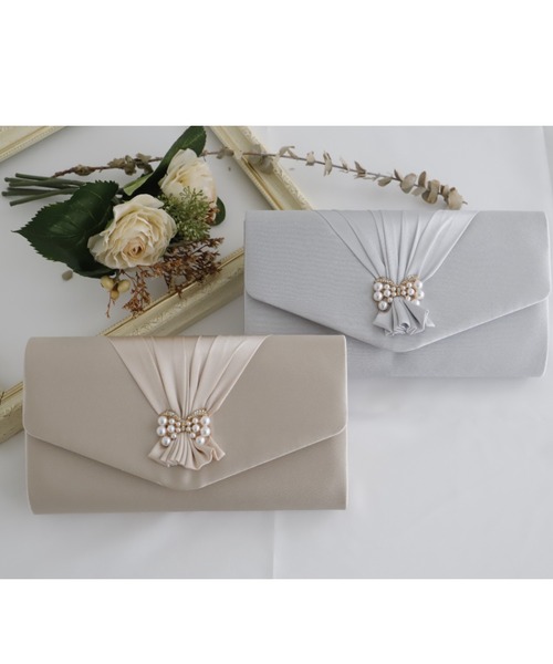 Cupid Heart(キューピッドハート)の「【Cupid Heart】結婚式バッグ/リボンモチーフタック入りクラッチバッグ(クラッチバッグ・レディース・ベージュ/シルバー/ブラック・MEDIUM)」の9枚目の写真