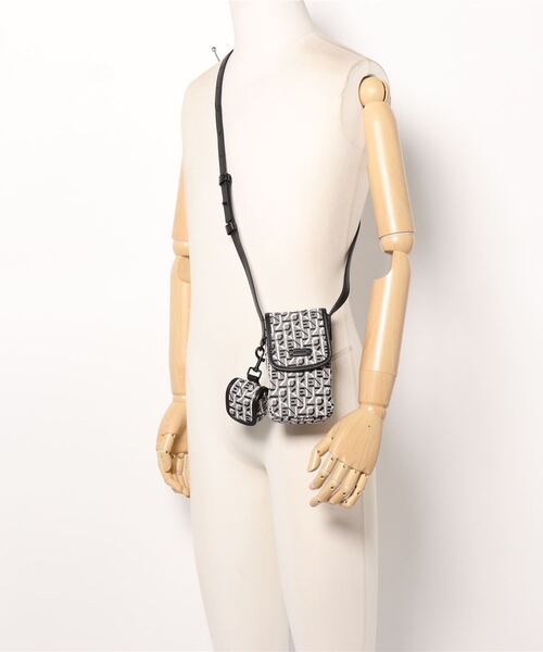 KENZO（ケンゾー）の「Kenzo Courier Mgm Jacquard Strap Phone