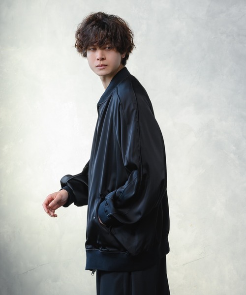 KUUUPY（クーピー）の「Jacquard MA-1 Blouson - ジャカードMA-1ブルゾン（MA-1・メンズ・ブラック・SMALL/MEDIUM/LARGE）」の7枚目の写真