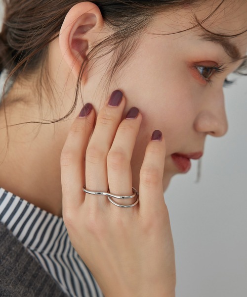Edit Sheen(エディットシーン)の「ニュアンスレイヤードダブルフィンガーリング(リング・レディース・シルバー/ゴールド・FREE)」の1枚目の写真