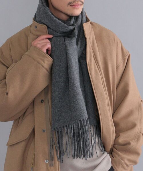 SHIPS（シップス）の「【WEB限定】SHIPS: ウール ベーシック ビッグ マフラー（マフラー・メンズ・ネイビー/グレー・ONE SIZE）」の3枚目の写真