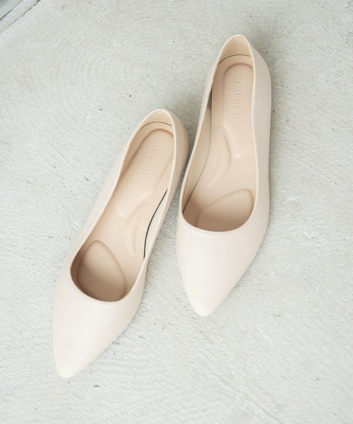 LEPSIM（レプシィム）の「キレイめフラットパンプス　258021（パンプス・レディース・ブラック/グレイッシュベージュ/アイボリー・SMALL/MEDIUM/LARGE/LL）」の2枚目の写真