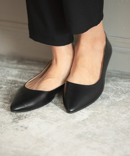 LEPSIM（レプシィム）の「キレイめフラットパンプス　258021（パンプス・レディース・ブラック/グレイッシュベージュ/アイボリー・SMALL/MEDIUM/LARGE/LL）」の3枚目の写真