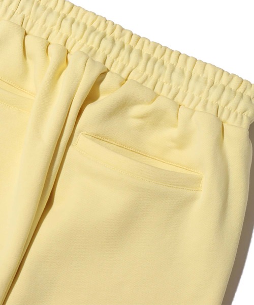 UGG（アグ）の「UGG@mos カラー発泡ロゴ スウェットパンツ / アグ カラーハッポウロゴ スウェットパンツ（スウェットパンツ・レディース・グレー/イエロー/ホワイト・XL/M/L）」の9枚目の写真