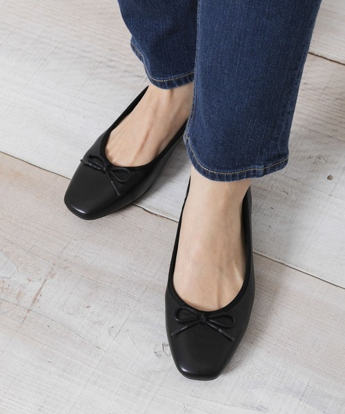 URBAN RESEARCH Sonny Label（アーバンリサーチサニーレーベル）の「コンフォートバレエシューズ（バレエシューズ・レディース・ベージュ系その他/ブラウン/ブラック/ブルー・23/24/23.5/24.5）」の2枚目の写真