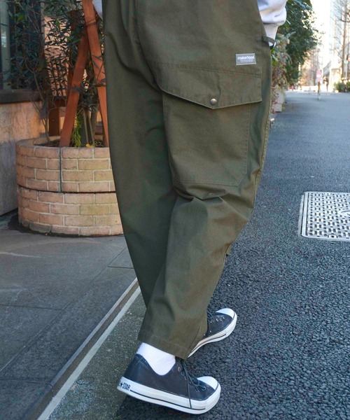 makerhood（メーカーフッド）の「【直営店限定】ファーマーサロペット（サロペット/オーバーオール・メンズ・ベージュ/オリーブ・SMALL/MEDIUM/X-SMALL/LARGE）」の8枚目の写真