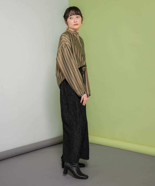 KBF（ケイビーエフ）の「リバーシブルスタンドカラーシャツ（シャツ/ブラウス・レディース・ブルー系その他/ブラウン系その他/ベージュ系その他・ONE）」の4枚目の写真