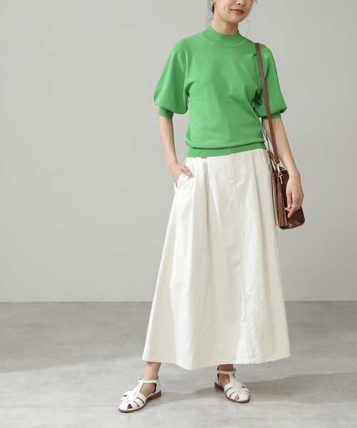 N.（N. Natural Beauty Basic）（エヌエヌナチュラルビューティーベーシック）の「【S Size Line】◆タックボリュームフレアスカート（スカート・レディース・オフホワイト/ワンウォッシュ/ベージュ・SMALL/MEDIUM）」の2枚目の写真