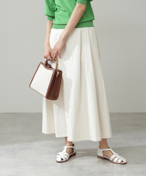 N.（N. Natural Beauty Basic）（エヌエヌナチュラルビューティーベーシック）の「【S Size Line】◆タックボリュームフレアスカート（スカート・レディース・オフホワイト/ワンウォッシュ/ベージュ・SMALL/MEDIUM）」の4枚目の写真