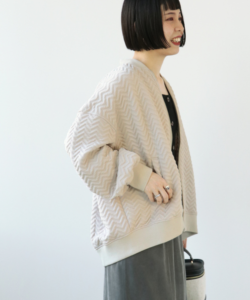 Simplicite（サンプリシテ）の「ジグザグジャガード キルトブルゾン◆（ブルゾン・レディース・グリーン/ブラック/チャコールグレー・FREE）」の8枚目の写真