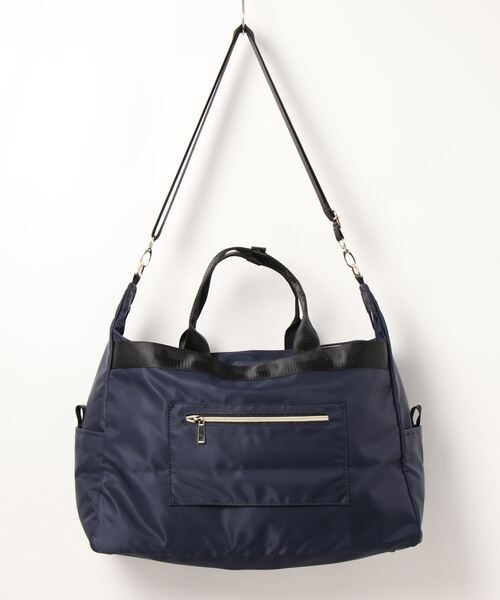 ALTROSE（アルトローズ）の「撥水ナイロン　2WAYトラヘ゛ルボストン（ボストンバッグ・レディース・ブラック/ベージュ/ネイビー・FREE）」の4枚目の写真