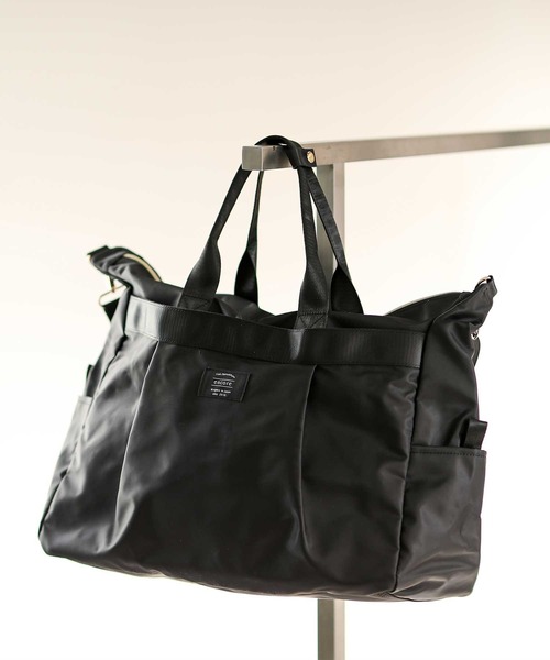 ALTROSE（アルトローズ）の「撥水ナイロン　2WAYトラヘ゛ルボストン（ボストンバッグ・レディース・ブラック/ベージュ/ネイビー・FREE）」の11枚目の写真