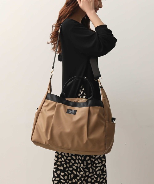 ALTROSE（アルトローズ）の「撥水ナイロン　2WAYトラヘ゛ルボストン（ボストンバッグ・レディース・ブラック/ベージュ/ネイビー・FREE）」の15枚目の写真