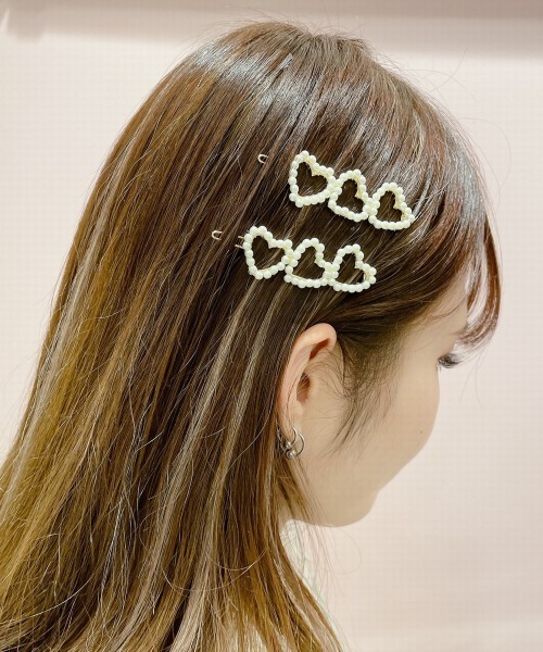 lilLilly(リルリリー)の「パールハートヘアピンセット(ヘアピン・レディース・ゴールド・FREE)」の1枚目の写真