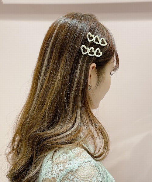 lilLilly(リルリリー)の「パールハートヘアピンセット(ヘアピン・レディース・ゴールド・FREE)」の5枚目の写真