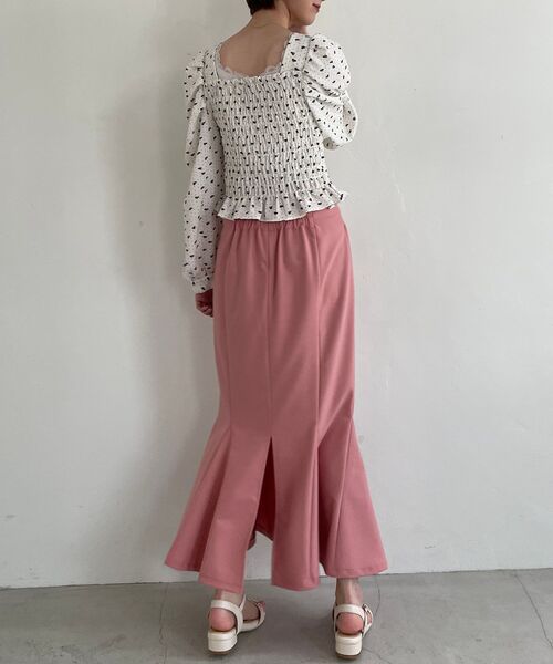 MAJESTIC LEGON（マジェスティックレゴン）の「トキメキパターンシャーリングブラウス（シャツ/ブラウス・レディース・ホワイト系その他2/パープル系その他/ブラック系その他・MEDIUM）」の10枚目の写真